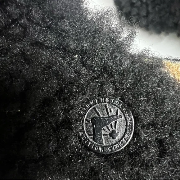 BIRKENSTOCK Arizona Big Buckle Shearling Sandals -NWT- Teddy Black- Women’s 7 - Picture 4 of 9